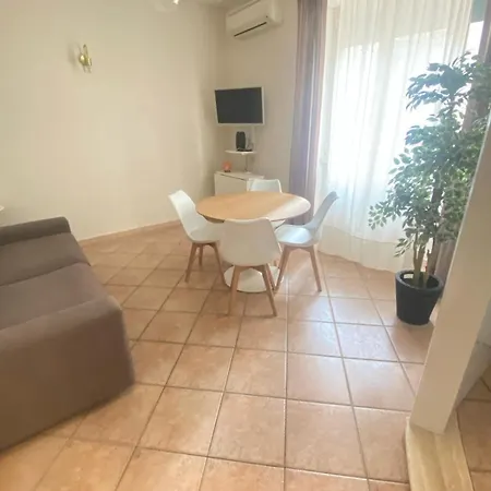 Apartment Elegance In Comfort And Style