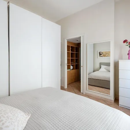 Apartment Urban Oasis In